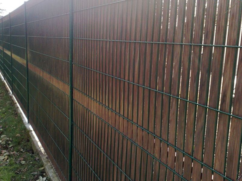 occultant sur clôture en panneaux rigide à lyon