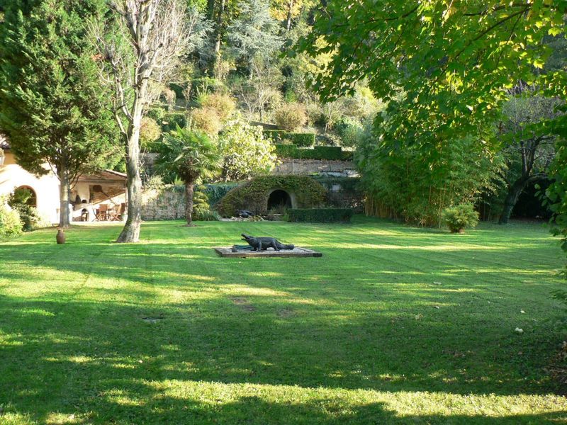 entretien de jardin, taille de haie à montanay
